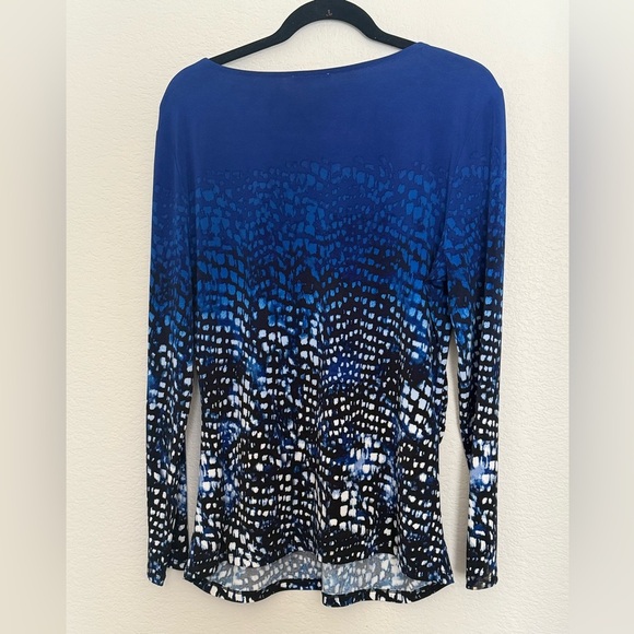 Calvin Klein Blue and Black Ombré Women's Blouse with Keyhole Neck Detail,Large - Picture 3 of 5